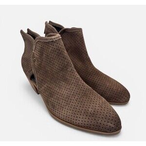 Adam Tucker by Me Too Tate Perforated Suede Ankle Booties Taupe Women’s Sz 9.5